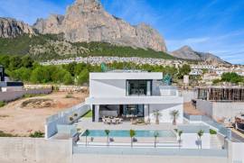 4 Bedrooms - Villa - Alicante - For Sale - N8998