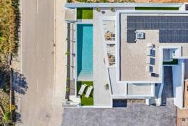 4 Bedrooms - Villa - Alicante - For Sale - N8998