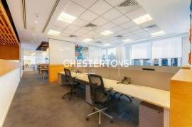 NO AGENT | Fully Fitted | Available Moon