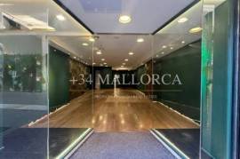 Comercial premises on the one of the best streets SINDICAT