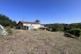 Exceptional property between Rauzan and Pellegrue