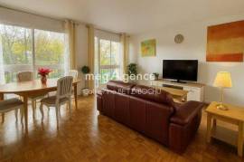 T3 lumineux avec vue dégagée – Balcon, Box fermé – Limite Enghien