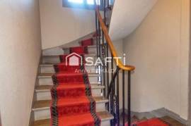 Beau F2 lumineux - Très bon état - 1er Etage sans ascenseur - Faibles charges