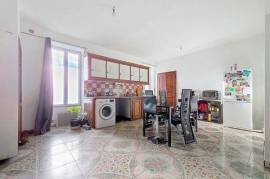 Appartement rénové et loué