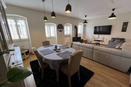 Lovely 2 bedroom house in Upper Town, Gibraltar