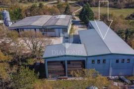 Buje, surroundings - warehouse in a quiet environment!