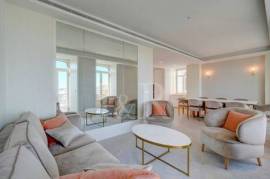 2-bedroom flat with river view, Estrela, Lisbon