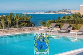 Luxury villa for sale in golf resort
