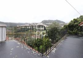 House to recover with views over the river!