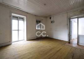 House to recover with views over the river!