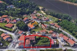 House for reconstruction with approved project