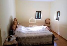 4 bedroom villa in Sezures