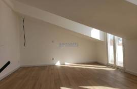 Apartment T1 duplex in Setúbal