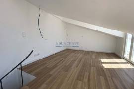Apartment T1 duplex in Setúbal