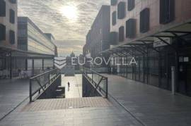 Rijeka, center, office space 103 m2 in an excellent location