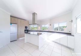 Villa with swimming pool for sale in Vale da Lama, Lagos
