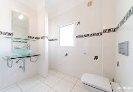 Villa with swimming pool for sale in Vale da Lama, Lagos