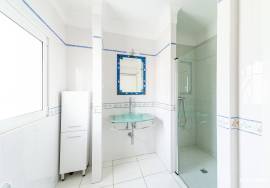 Villa with swimming pool for sale in Vale da Lama, Lagos