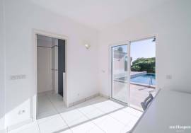 Villa with swimming pool for sale in Vale da Lama, Lagos