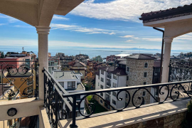 Luxury Penthouse wIth bIg terrace, pool and sea vIew, Esteban, Nessebar