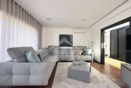 Moradia T3 em Amoreira com piscina e jardim, próximo da praia