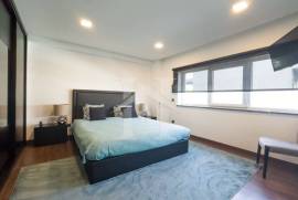 Moradia T3 em Amoreira com piscina e jardim, próximo da praia