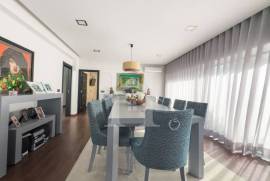 Moradia T3 em Amoreira com piscina e jardim, próximo da praia