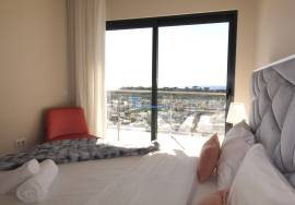 New 0+1 bedroom apartment with swimming pool, sea view and view of Albufeira Marina