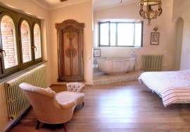 Rustic farmhouse Sant Pau of high standing with 16 hectares of land and apartments with rural tourism activity permit.