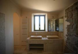 Rustic farmhouse Sant Pau of high standing with 16 hectares of land and apartments with rural tourism activity permit.