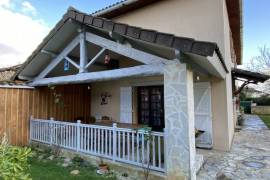 €191475 - House in a Quiet Area With Barn