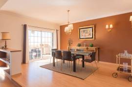 Luxury 3 Bed Villa For Sale in Vilamoura