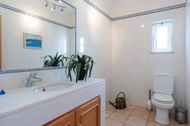 Luxury 3 Bed Villa For Sale in Vilamoura