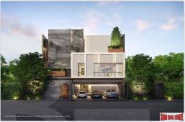 Bugaan Krungthep Kreetha | 3 Bedrooms and 3 Bathrooms Luxury House, 430 Sqm, Samut Prakan
