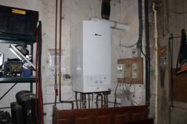 €86000 - Villefagnan Town House, 4 bedrooms, courtyard