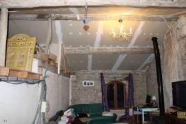 €86000 - Villefagnan Town House, 4 bedrooms, courtyard
