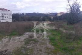 Terreno c/ projeto aprovado para 36 apartamentos, Leiria