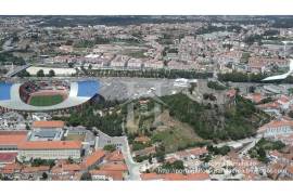 Terreno c/ projeto aprovado para 36 apartamentos, Leiria