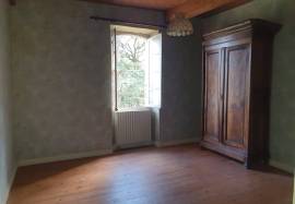 House for sale, 14 rooms - Auch 32000