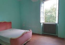 House for sale, 14 rooms - Auch 32000
