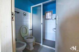 Rustic house in the center of Estreito da Calheta