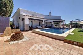 For sale: Stunning, modern Villa, Caleta de Vélez, Andalusia