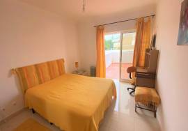 4 Bedroom Villa Located in Albardeira Just a Few Minutes Walk From the Meia Praia Beach