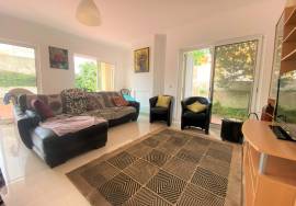 4 Bedroom Villa Located in Albardeira Just a Few Minutes Walk From the Meia Praia Beach