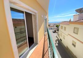 Modern 2 Bedroom Apartment With Sea View