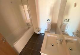 2 Bedroom Apartment with Sea View Only a short Walk from the City Walls