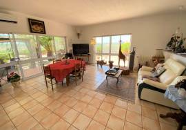Superb Single Storey Villa with Pool and Views Over the Countryside Superb Single Storey Villa with Pool and Views Over the Countryside