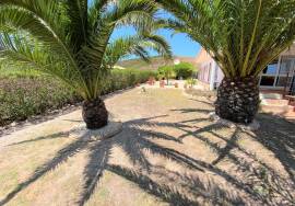 Superb Single Storey Villa with Pool and Views Over the Countryside Superb Single Storey Villa with Pool and Views Over the Countryside
