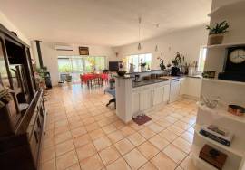 Superb Single Storey Villa with Pool and Views Over the Countryside Superb Single Storey Villa with Pool and Views Over the Countryside