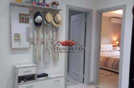 2 bedroom apartment furnished and refurbished